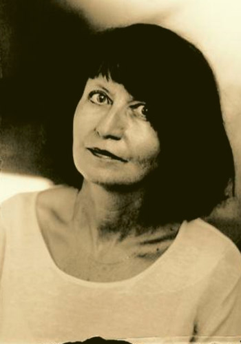 poetul Ileana Mălăncioiu